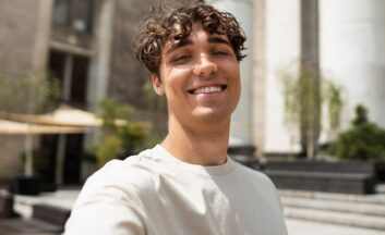 How to Become a Male Sugar Baby: Tips for Beginners